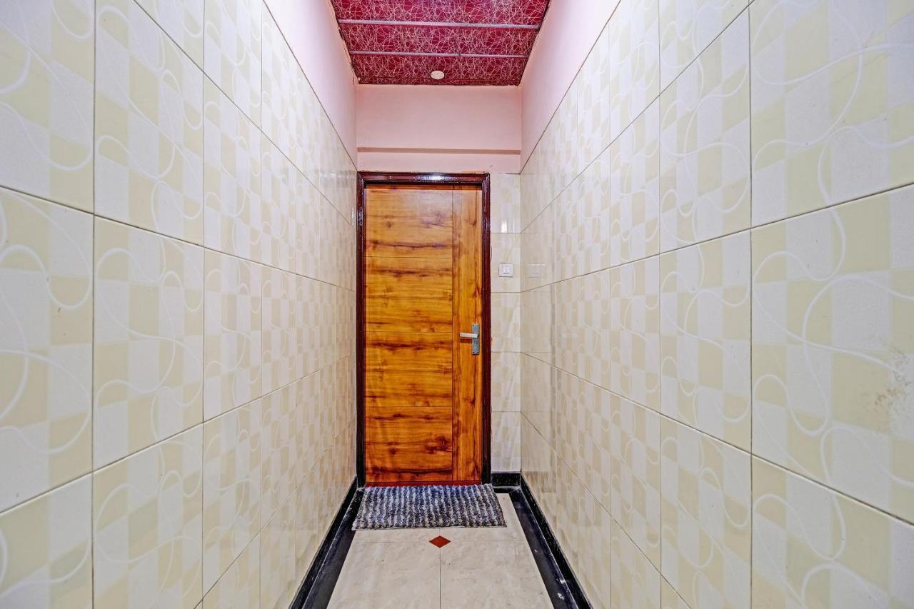 Oyo 80762 Hotel New Mini Mahal Turambhe Kültér fotó