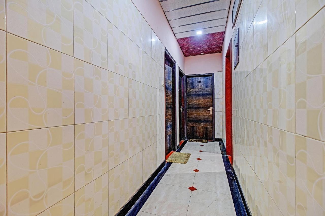 Oyo 80762 Hotel New Mini Mahal Turambhe Kültér fotó